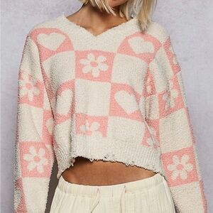 POL Heart V-Neck Sweater distressed soft berber